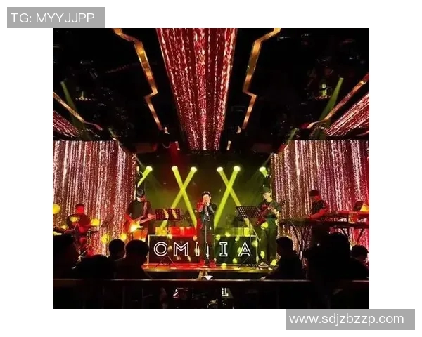 蹦迪与篮球的完美结合探秘明星运动员的夜生活与激情舞动